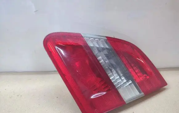 Mercedes-Benz B W245 Tailgate rear/tail lights