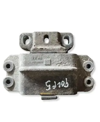 Volkswagen Golf V Engine mount bracket 1K0199555