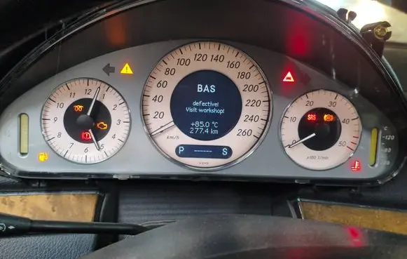 Mercedes-Benz E W211 Speedometer (instrument cluster) A2115403611 110080004027