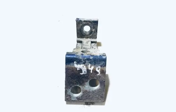 Volkswagen Golf III Rear door lower hinge