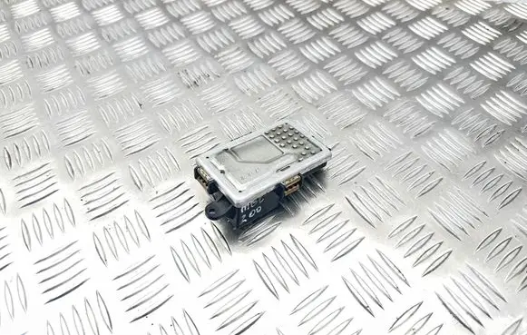 Mercedes-Benz C W204 Heater blower motor/fan resistor A2128702110 V7191003