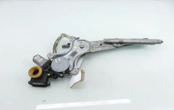 Toyota Corolla Verso E121 Front door window regulator with motor 698100F010