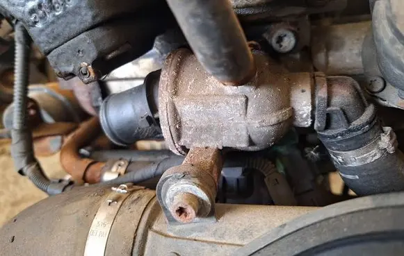 Opel Corsa D Engine coolant pipe/hose