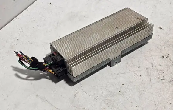 BMW X5 E70 Sound amplifier 9165013 72731 532272817