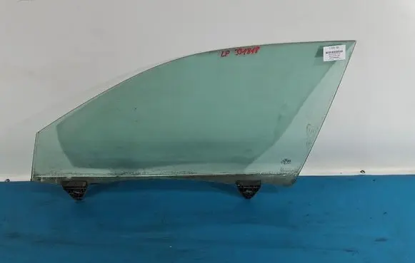 Audi A4 S4 B7 8E 8H Front door window glass four-door IMPRK1572151