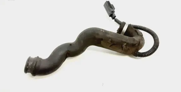 Volvo V70 Breather/breather pipe/hose 30788009