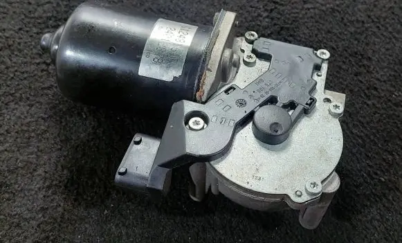 BMW X5 E53 Wiper motor