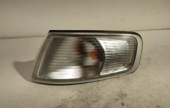 Honda Accord Front indicator light 185268b