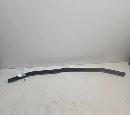 Top upper radiator support slam panel