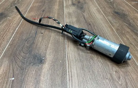 Mercedes-Benz SL R129 Seat adjustment motor 1298208942