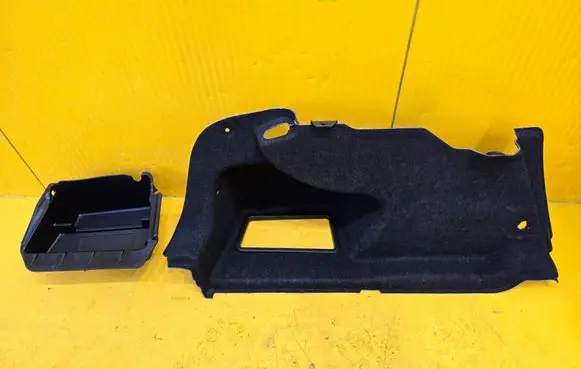 BMW 3 G20 G21 Tailgate/trunk side cover trim 9893879