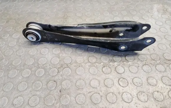 BMW X3 G01 Rear control arm 6871020