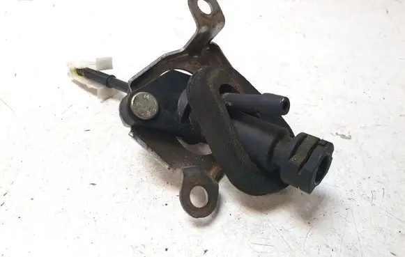 Opel Meriva A Clutch slave cylinder 561115701E