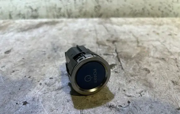 Engine start stop button switch