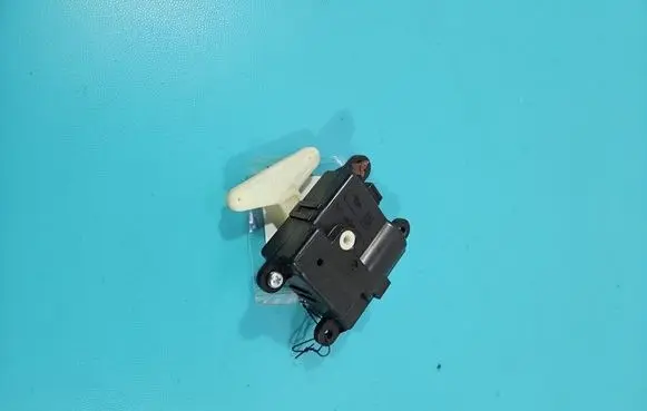 Infiniti QX50 (J50) A/C air flow flap actuator/motor A24820A2802000 IMPRK1527610