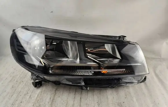Toyota Proace Headlight/headlamp 9847197880 67651216 LE21A6485