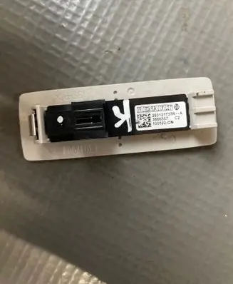 Dacia Duster II Microphone (bluetooth/phone) 3947904 283121737R 3886557