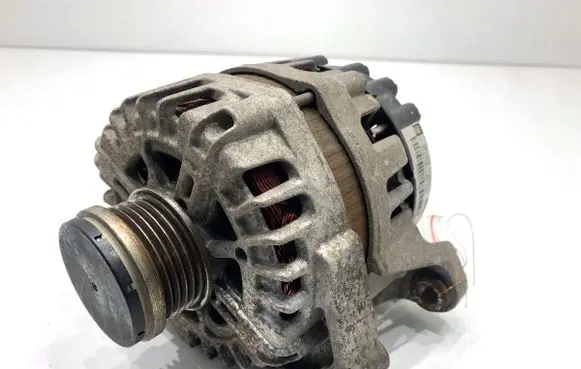 Opel Astra J Generator/alternator 13597227