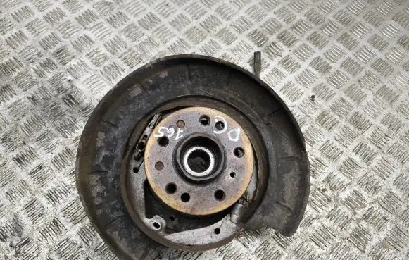 Mercedes-Benz ML W164 Rear wheel hub