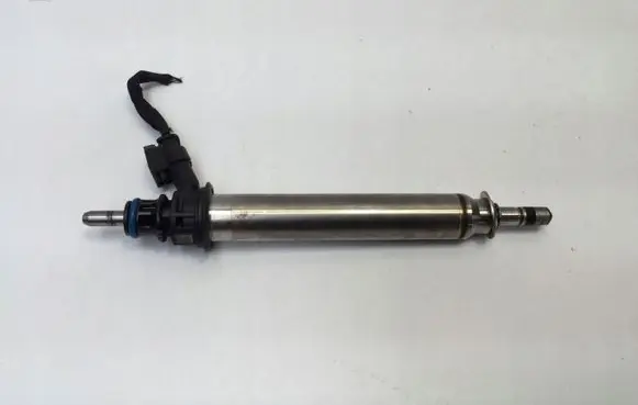 Mercedes-Benz A W177 AMG Fuel injector A2560700187
