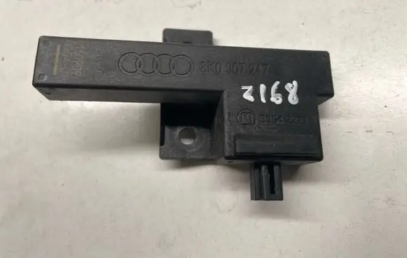 Audi A6 C7 Keyless (KESSY) go control unit/module 8K0907247