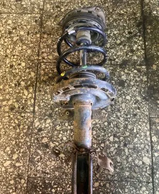 Renault Megane III Front shock absorber/damper