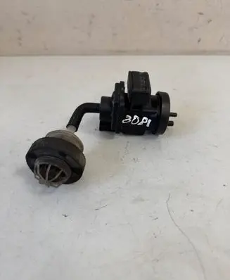 Mercedes-Benz C W203 Turbo solenoid valve A0005450427