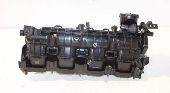 Renault Kadjar Intake manifold 140035548R A2821401400