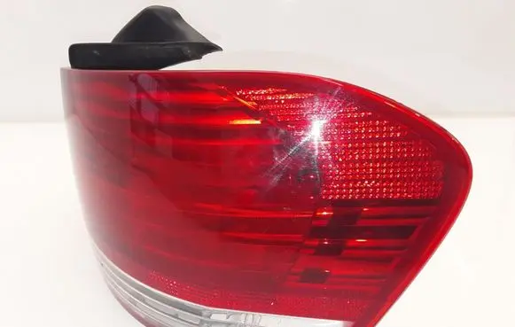 BMW 1 E82 E88 Rear/tail lights 6924520 7164972 2VP00961502