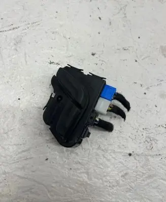 Mercedes-Benz C W204 Seat control switch A2048709010