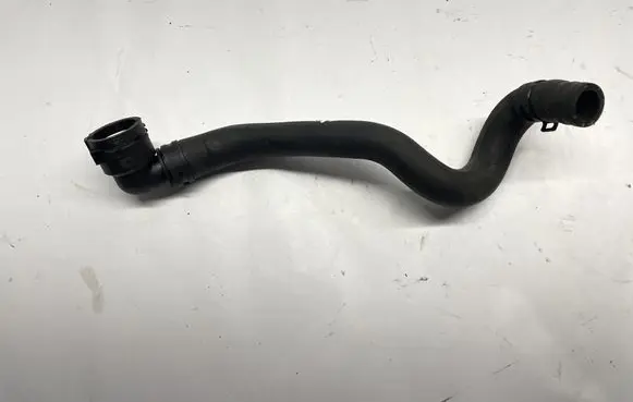 Jaguar XF X250 Engine coolant pipe/hose