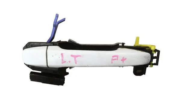 Toyota Prius+ (ZVW40) Rear door handle trim 