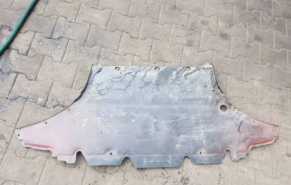 Audi A4 S4 B8 8K Engine splash shield/under tray