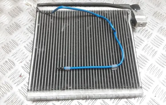 Toyota Corolla E120 E130 Air conditioning (A/C) radiator (interior) 