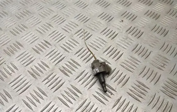 Toyota Avensis T250 Outside/exterior temperature sensor 