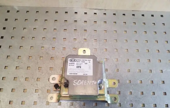 KIA Sorento Airbag control unit/module 959103E200 5WK43245