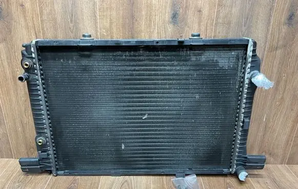 Mercedes-Benz SL R129 Coolant radiator 1295001303 A1295001303