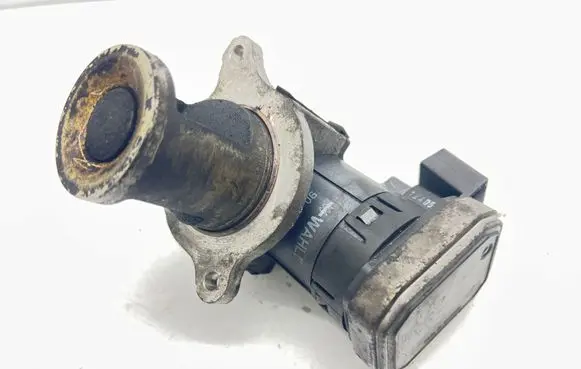 Mercedes-Benz E W211 EGR valve 00005320C2 AC2051614090