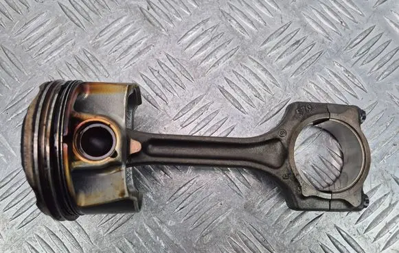 BMW 3 F30 F35 F31 Piston with connecting rod 