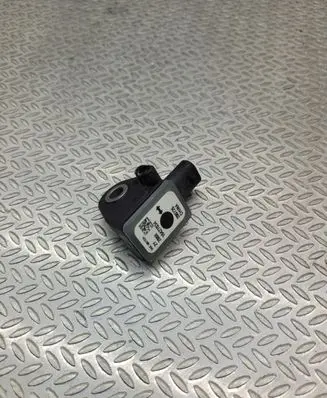 MG ZS Airbag deployment crash/impact sensor 10427034