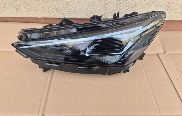 Cupra Tavascan Headlight/headlamp 