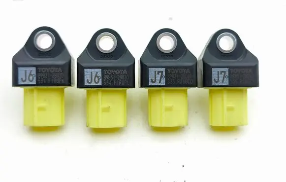 Toyota Prius (XW50) Airbag deployment crash/impact sensor 8983128030 8983128040