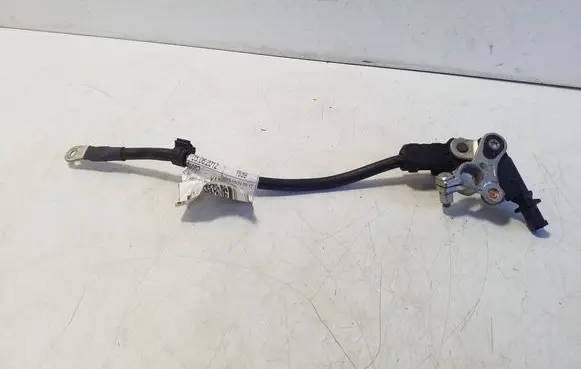 Maserati Ghibli Positive cable (battery) 670005055 06700064690