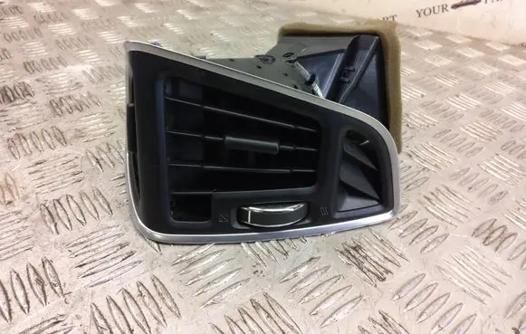 Ford Kuga II Dashboard side air vent grill/cover trim 07464000