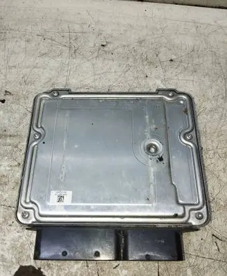 Opel Insignia A Engine control unit/module 55574903 55573560 0281016704