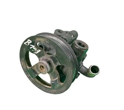 Toyota Avensis T250 Power steering pump