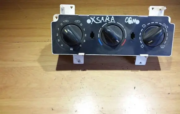 Citroen Xsara Climate control unit 810621263F