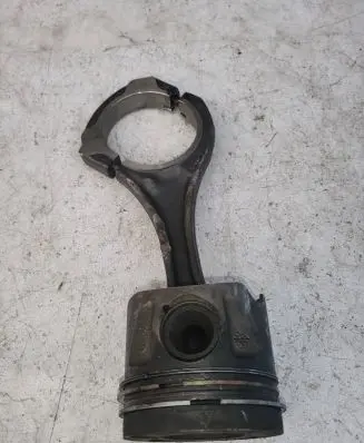 Jeep Grand Cherokee (WK) Piston with connecting rod 8340E