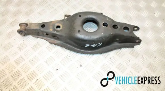 Toyota Avensis T270 Rear upper control arm/wishbone