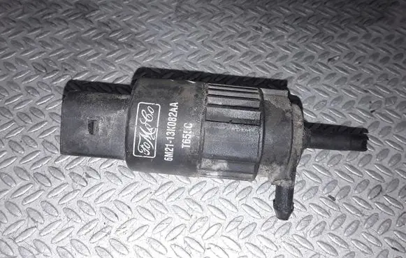 Ford Mondeo MK IV Windscreen/windshield washer pump 6M2113K082AA